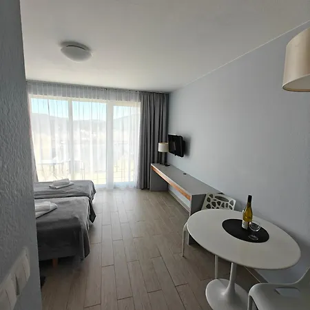Mercury Apartment
